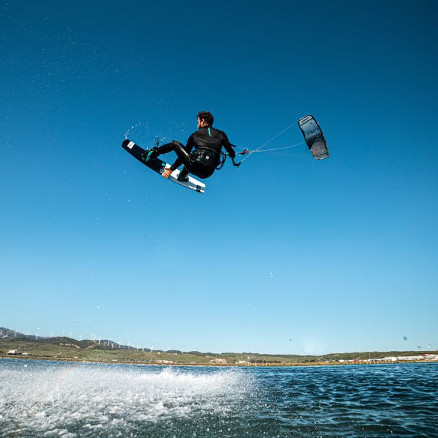 Clases de kitesurf en Essaouira - Alex Pastor Kite Club