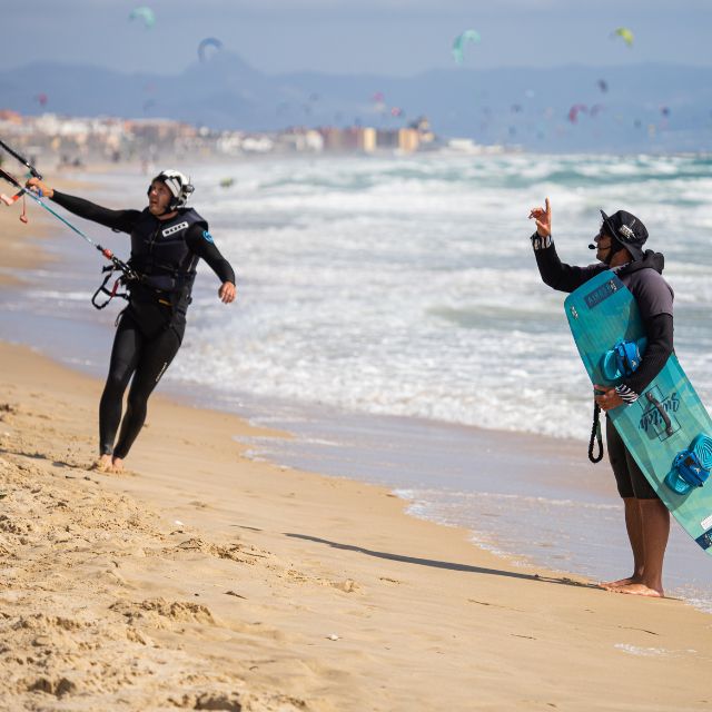 Kitesurf Instructors in Tarifa - Alex Pastor Kite Club